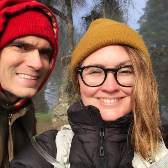 Meet your Posher, Lauren - Picture 2 of 2